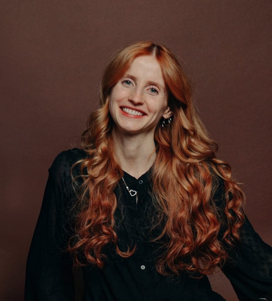 Dr Theresa J. S. Wallner